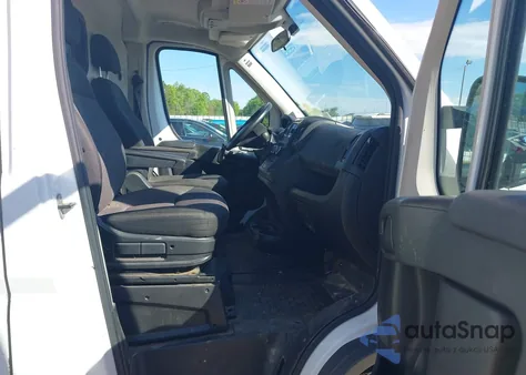 2014 Ram Promaster 1500 Low Roof из США, поврежденный, VIN 3C6TRVAG0EE108619